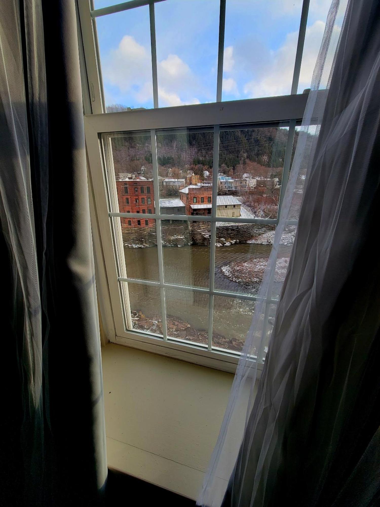 The Inn At Stone Mill Little Falls Bilik gambar